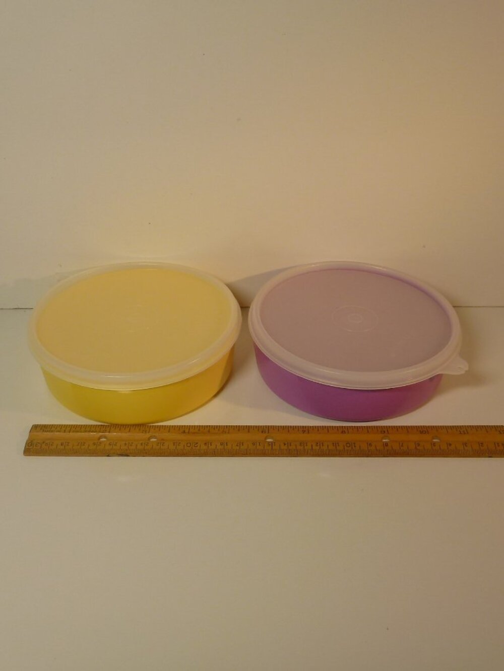 NOS Vintage Tupperware 1551 Microwave Reheatable Wonder Bowls - Set 2 - Picture 1 of 6